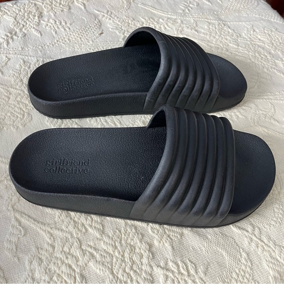 girlfriend collective Shoes - Girlfriend Collective Black Slides Women Size 7 Men’s Size 6 (unisex)